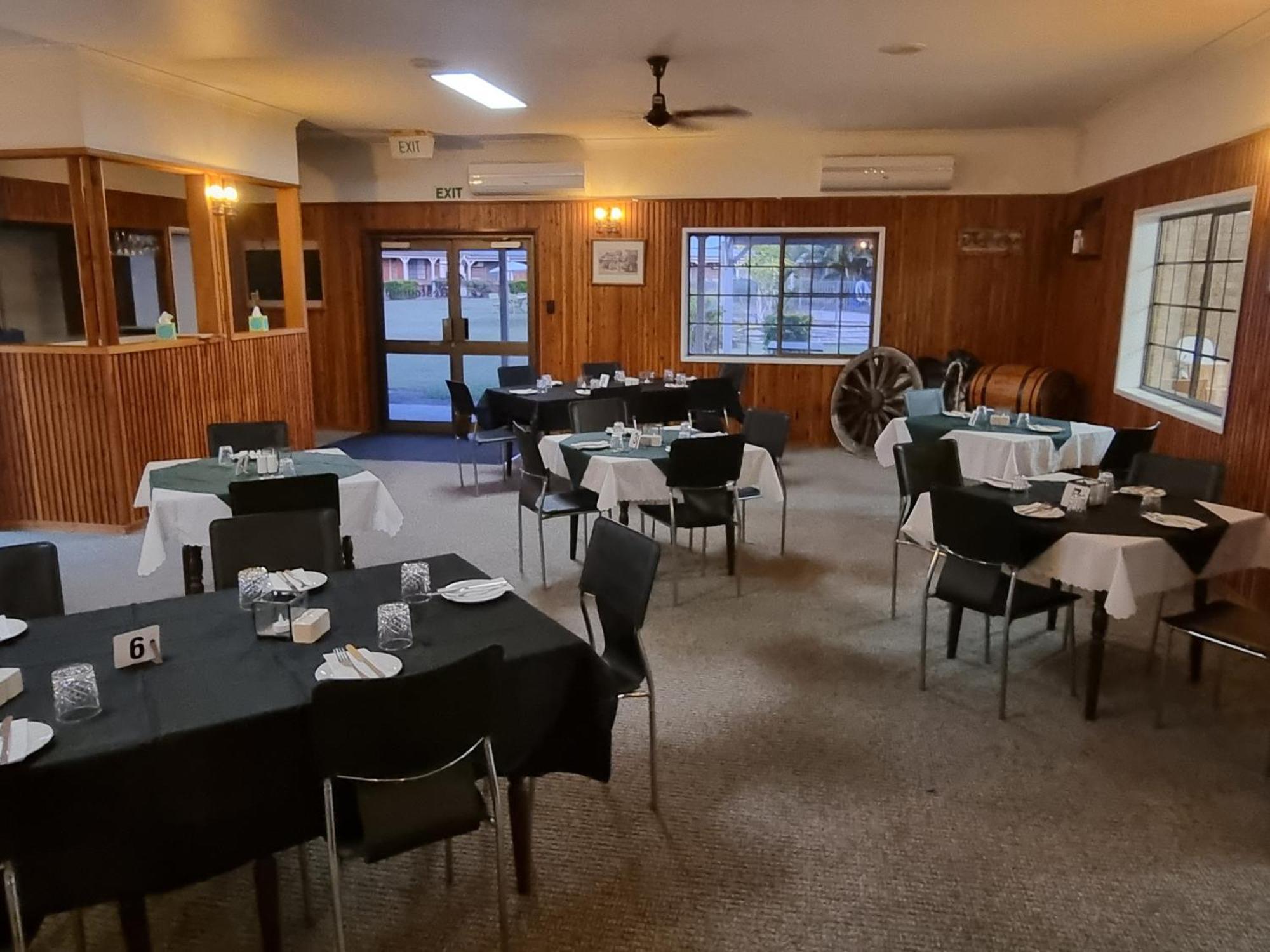Koorawatha Homestead Motel Bororen Kültér fotó
